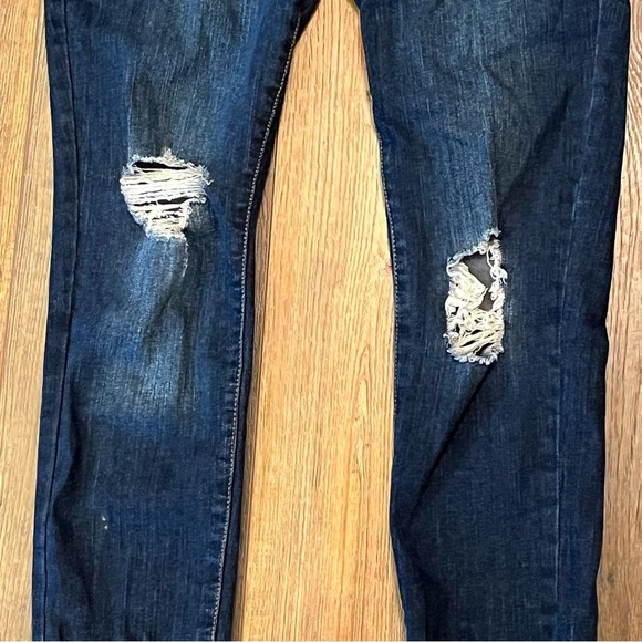 TRUE CRAFT Bib Overalls Womens Size 3 Blue Denim Gradient Wash Distressed Skinny - Picture 4 of 16